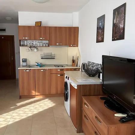 Bw - Happy 67 Slăntjev Brjag