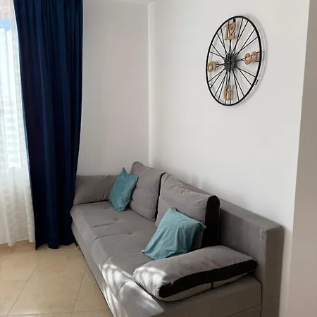 Bw - Happy 67 סאני ביץ'